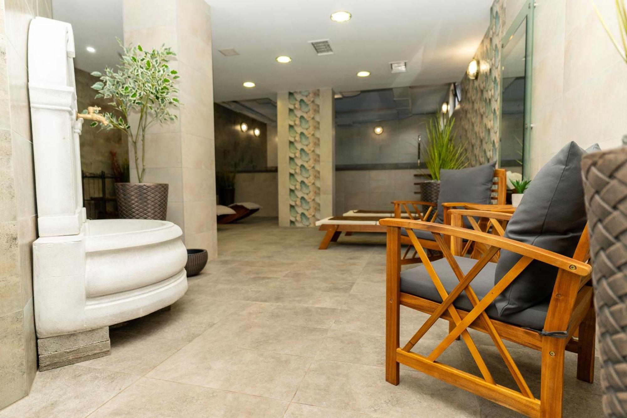 Hotel Demetra Berkovitsa Εξωτερικό φωτογραφία